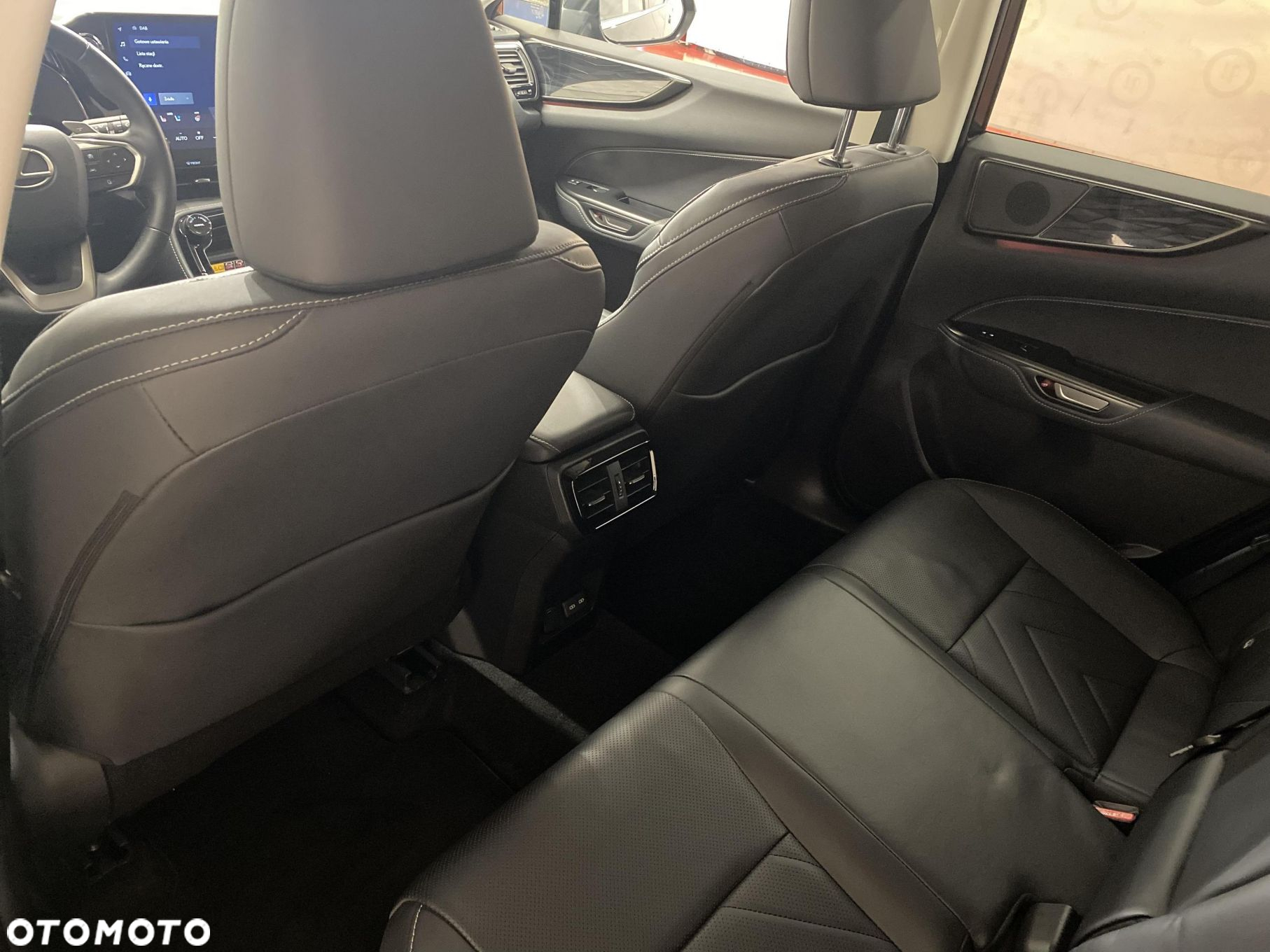 Lexus NX - 10