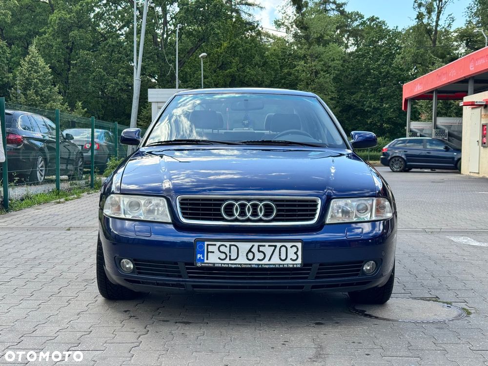 Audi A4 Limousine 2.4 Tiptronic - 2