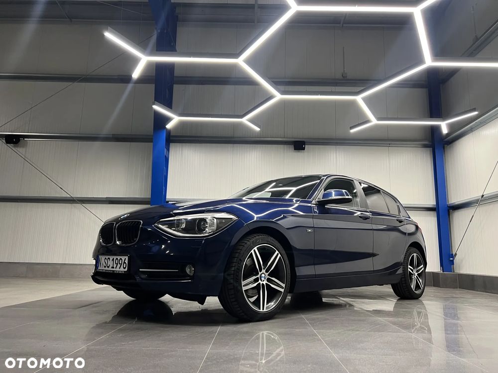 BMW Seria 1 116d Sport Line - 2