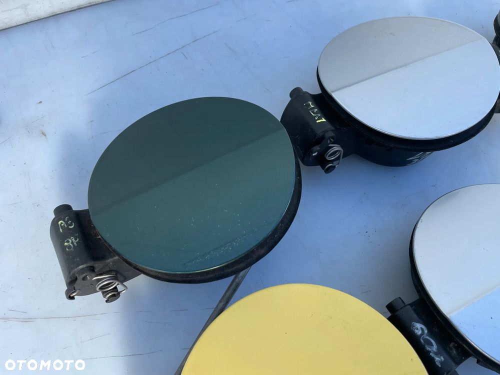 Klapka wlewu paliwa Audi A3 8P 3D LZ9Y LY7W LZ5J LZ7L LA7W I INNE - 5