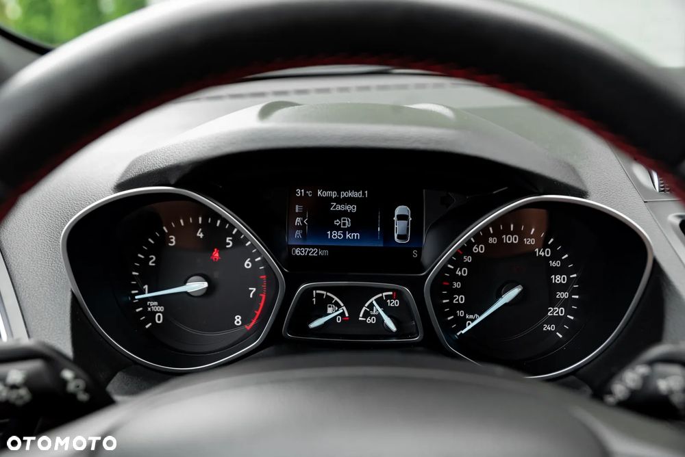 Ford Kuga 1.5 EcoBoost 2x4 ST-Line - 21