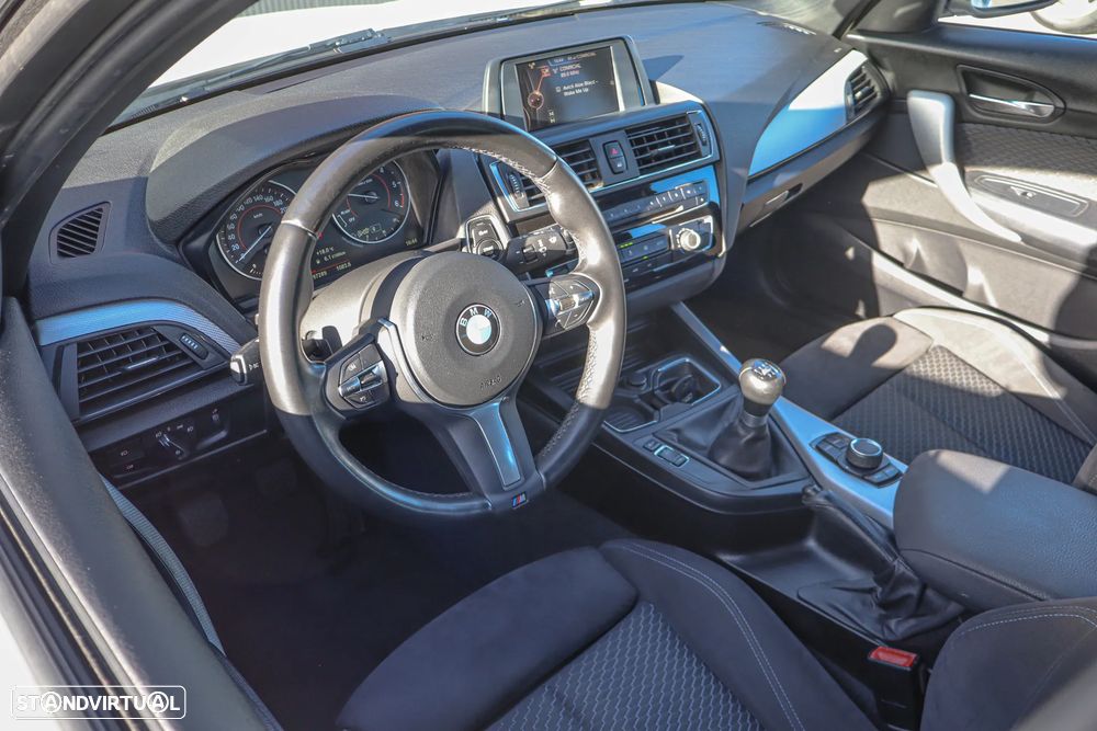 BMW 116 d Pack M - 11