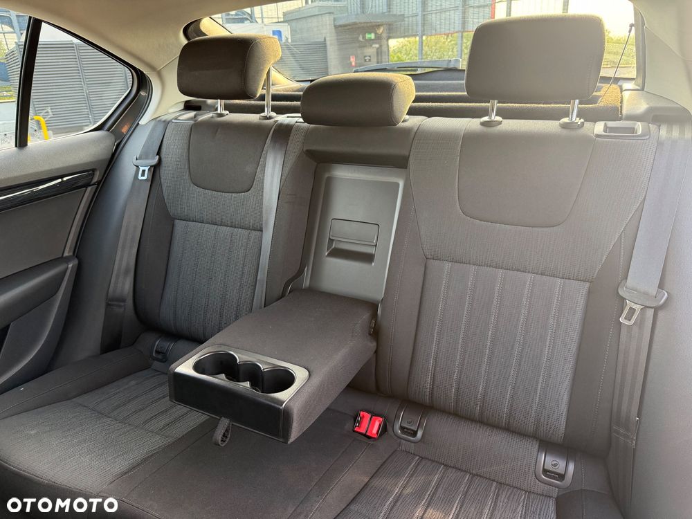 Skoda Octavia 1.5 TSI ACT Style - 10
