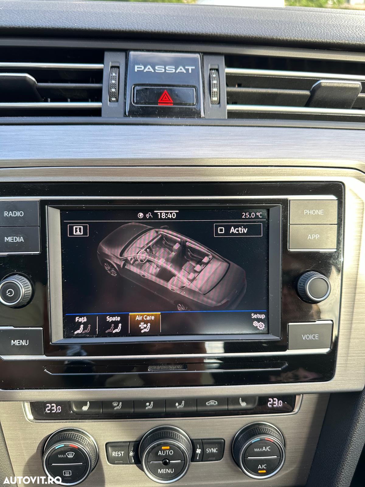 Volkswagen Passat - 25