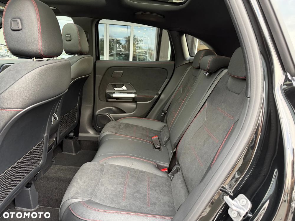 Mercedes-Benz GLA 220 4Matic 8G-DCT Edition AMG Line - 13