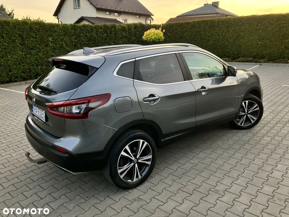 Nissan Qashqai 1.3 DIG-T N-CONNECTA - 36