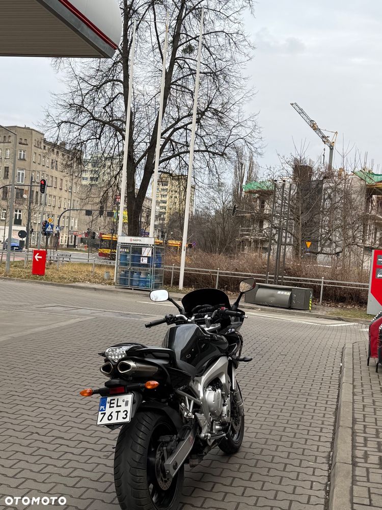 Yamaha FZ6 - 5