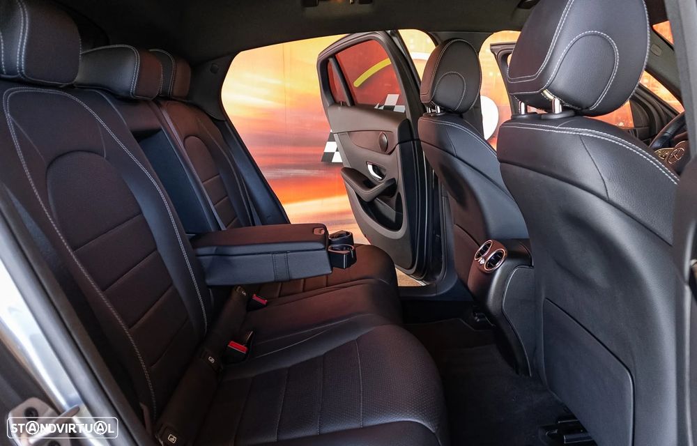 Mercedes-Benz GLC 300 de Coupé 4Matic - 28