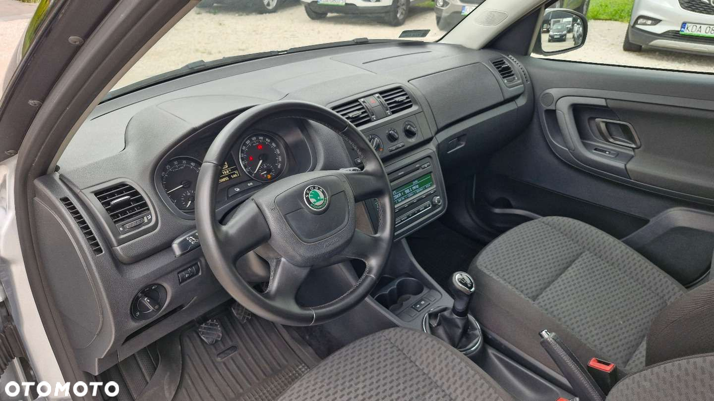 Skoda Roomster - 16