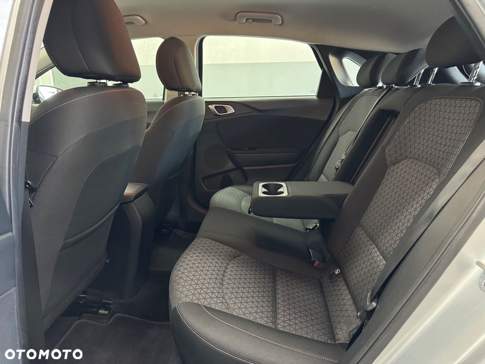 Kia Ceed 1.6 CRDi Edition 7 - 21