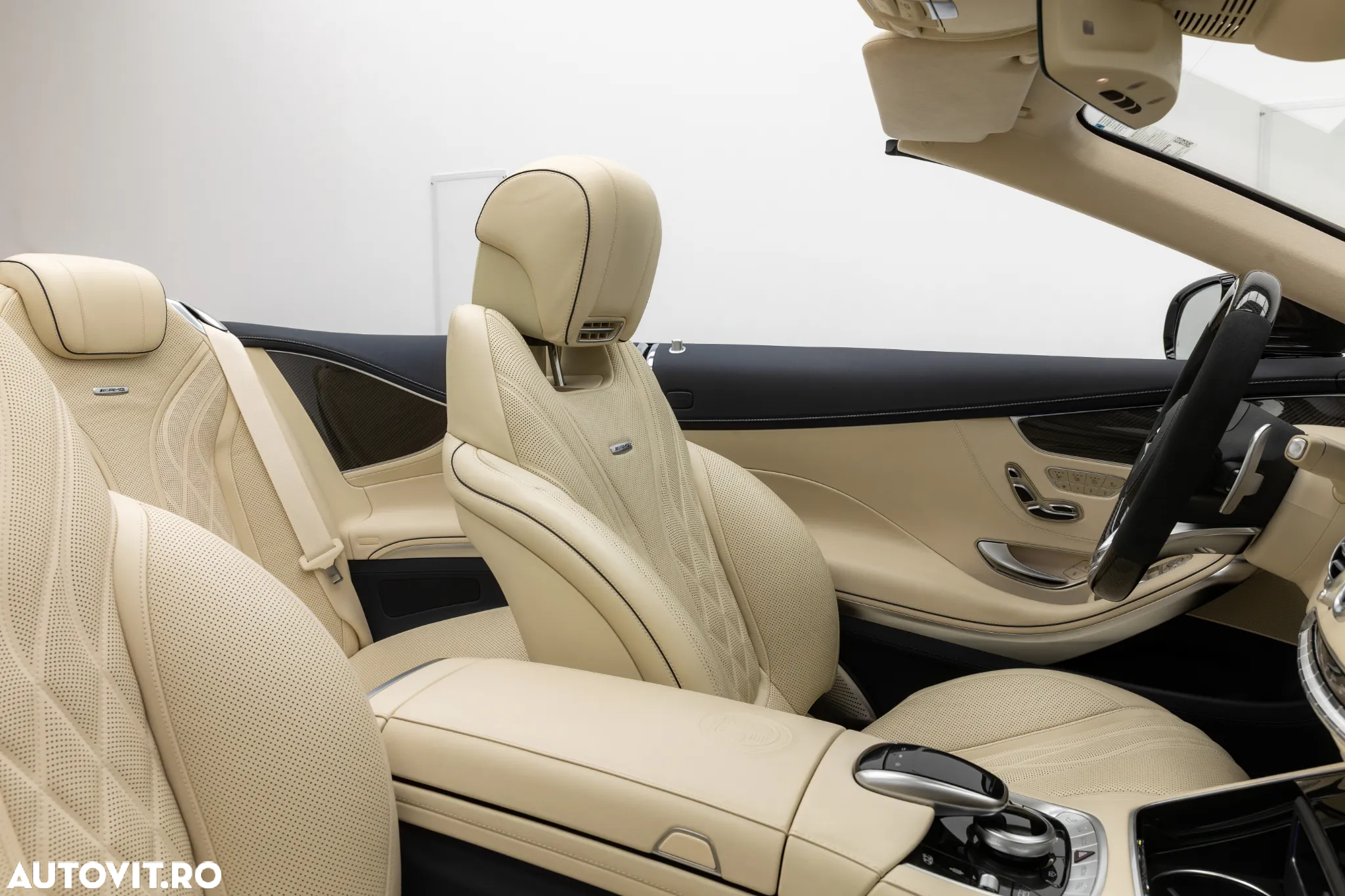 Mercedes-Benz S AMG 63 4MATIC Coupe Aut - 32