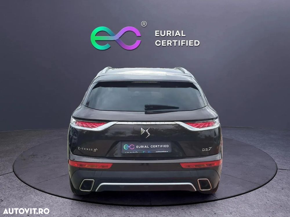 DS Automobiles DS 7 Crossback - 11