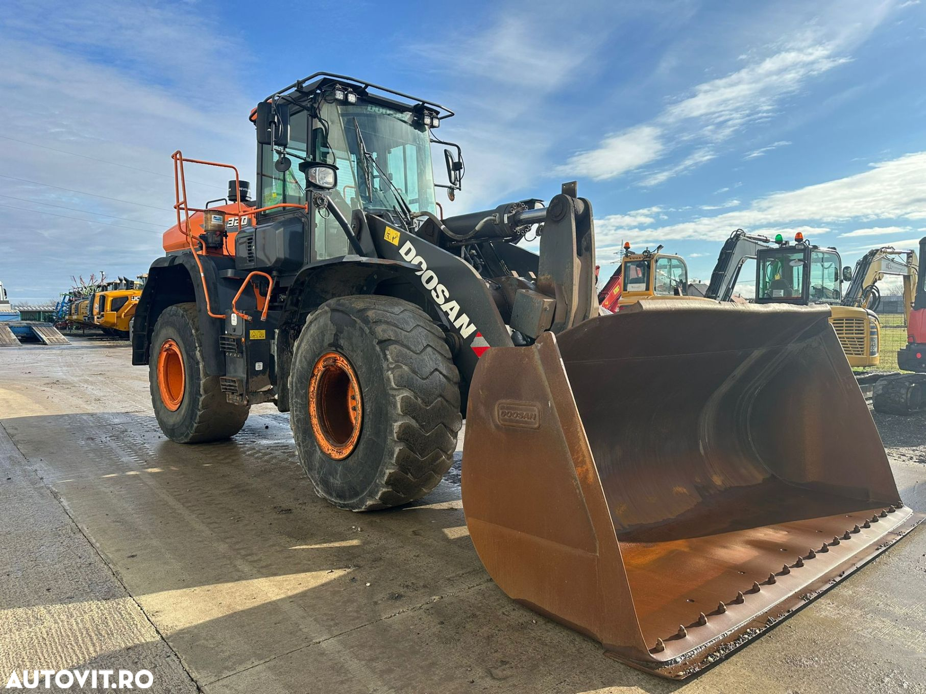 Doosan DL320-7 Incarcator Frontal - 9