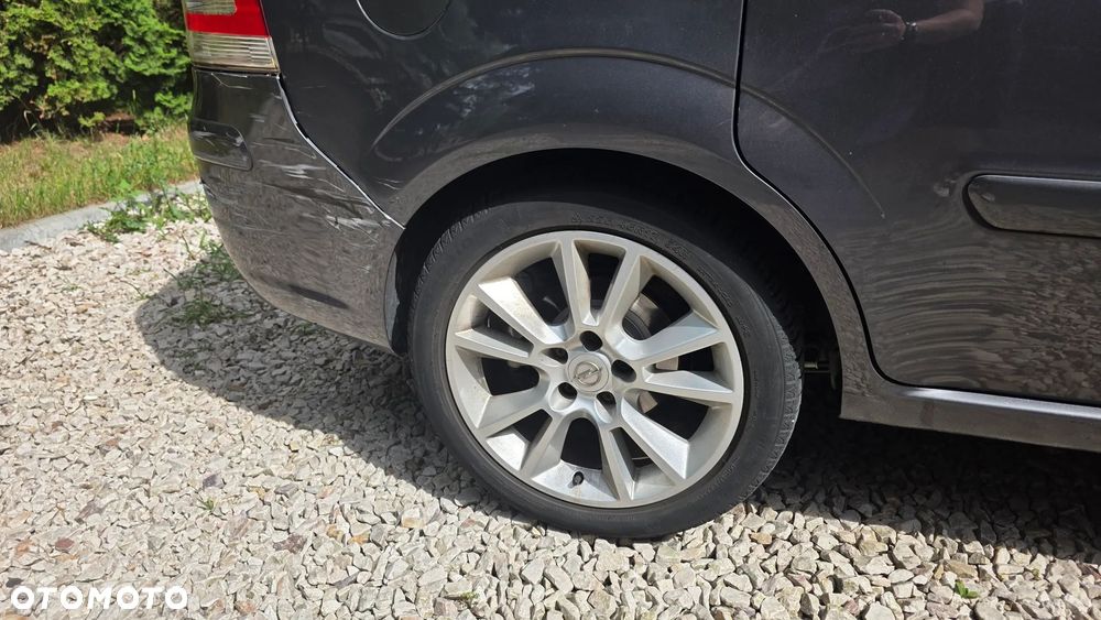 Opel Zafira 1.8 Edition 111 Jahre - 23