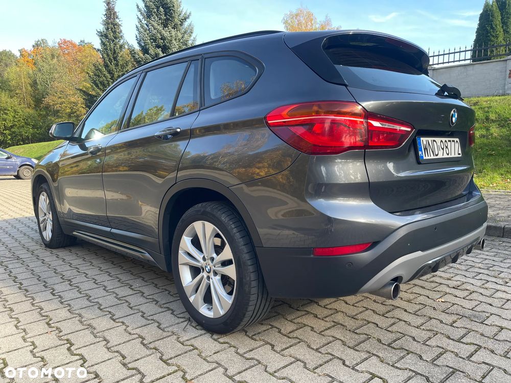 BMW X1 xDrive25d Sport Line - 35