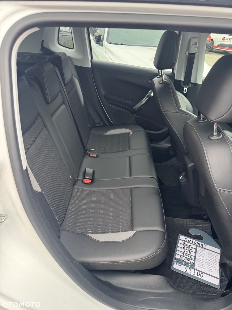 Peugeot 2008 1.2 Pure Tech Allure S&S EAT6 - 10