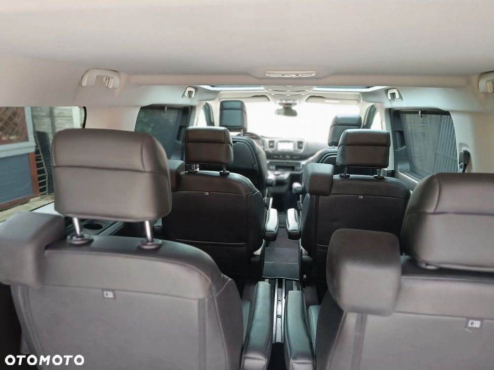 Peugeot Traveller 2.0 BlueHDi Long Business Vip - 38