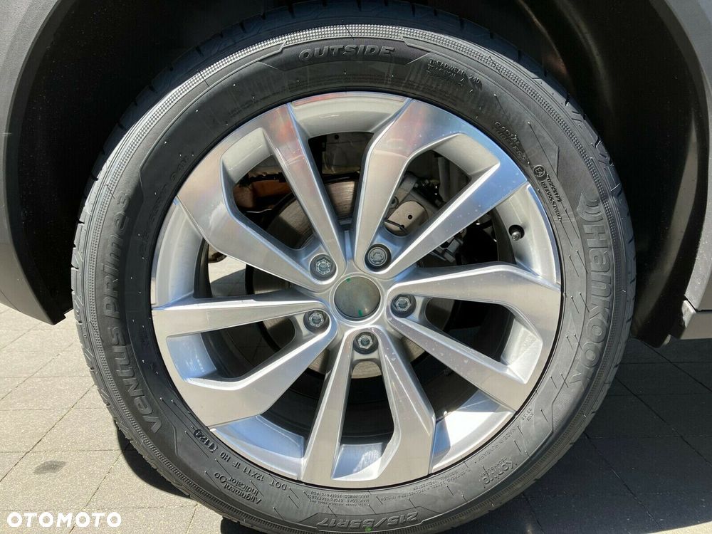 Volkswagen T-Roc - 11