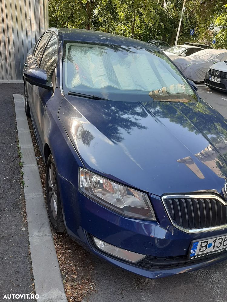 Skoda Octavia 1.6 TDI 4X4 Ambition - 10