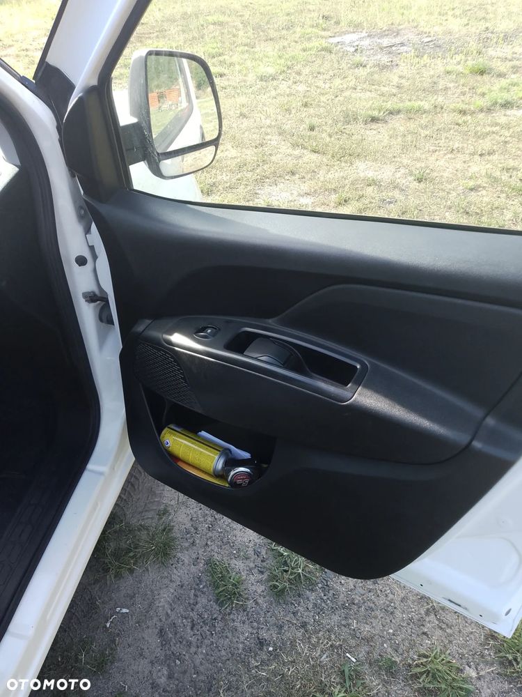 Fiat Doblo - 22