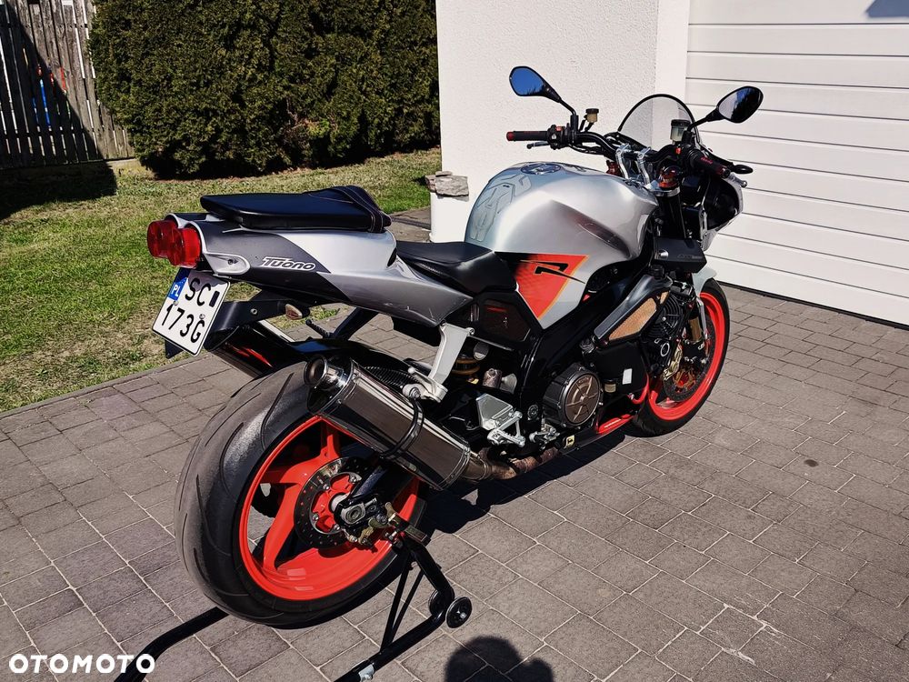 Aprilia Tuono - 4