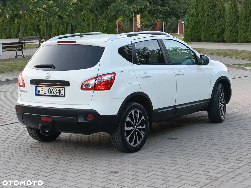 Nissan Qashqai - 14