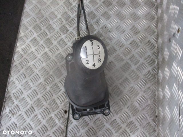 Wybierak zmiany biegów Renault Clio III lift 1.2 - 2