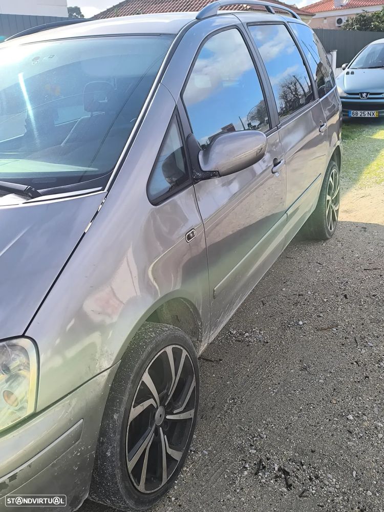 Ford Galaxy TDI Ghia - 4