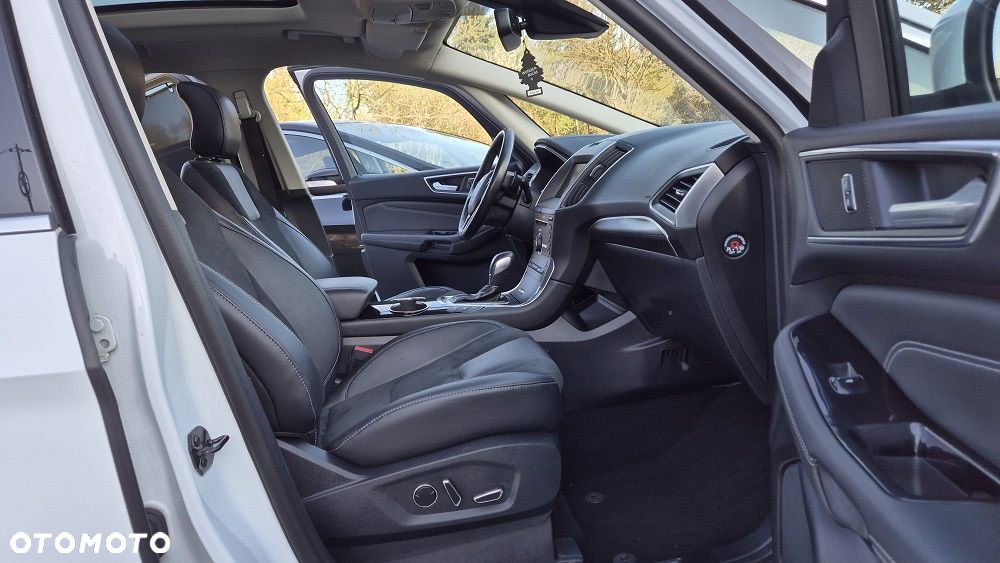 Ford S-Max 2.0 TDCi Titanium PowerShift - 7