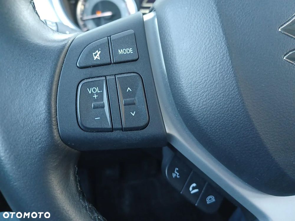 Suzuki Vitara 1.4 Boosterjet SHVS Premium 4WD - 20