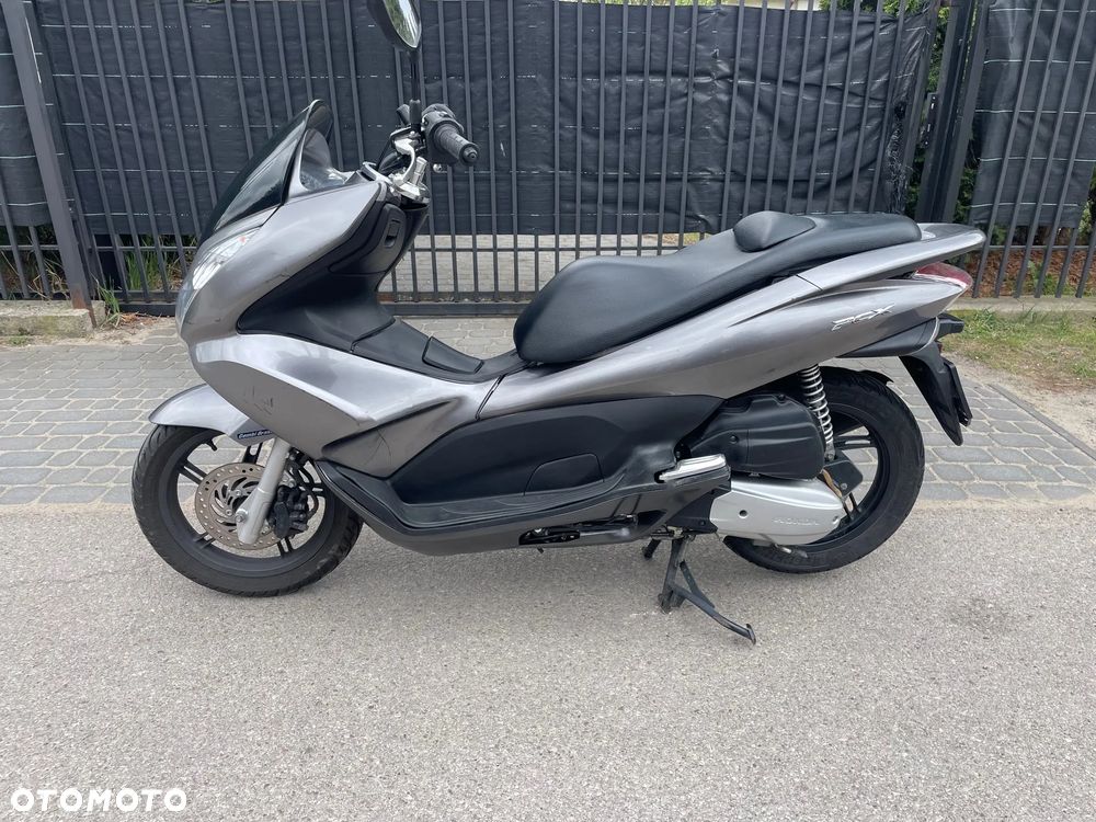 Honda PCX - 8