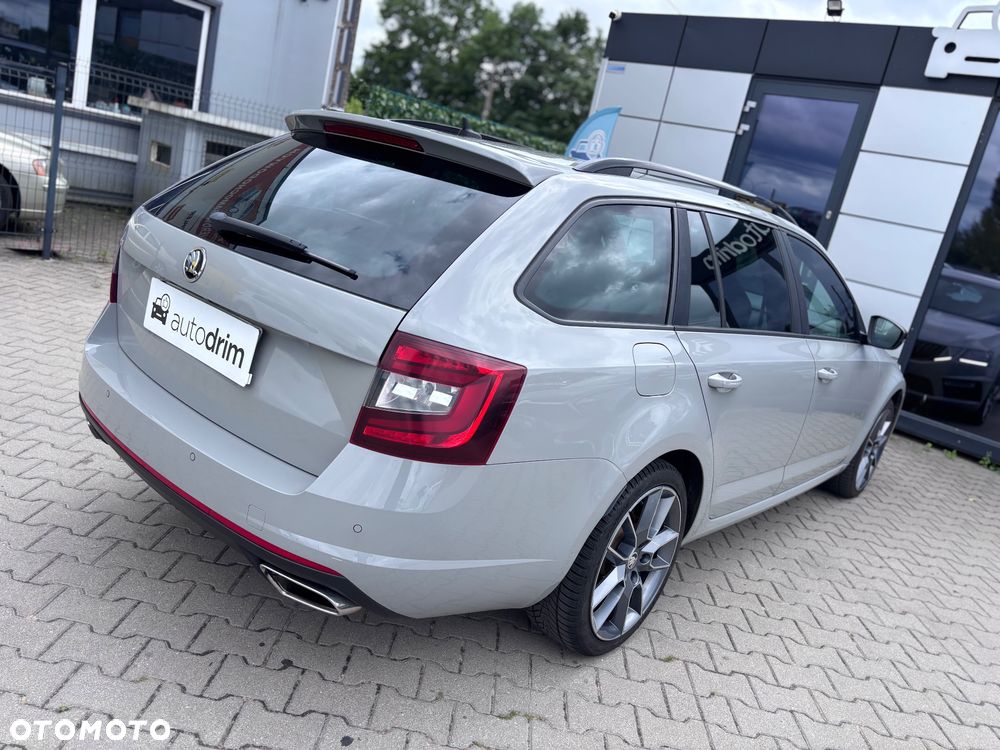 Skoda Octavia 2.0 TSI RS - 15
