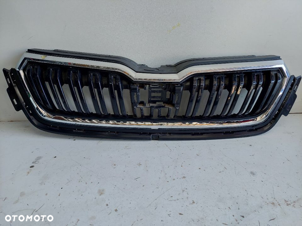 Skoda Kamiq atrapa grill