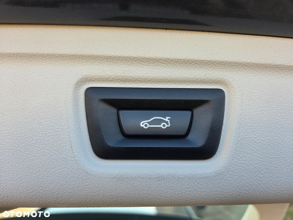 BMW Seria 3 318d Advantage - 15