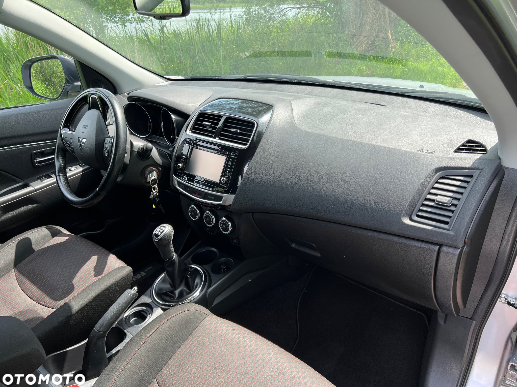 Mitsubishi ASX 1.6 2WD Diamant Edition - 12