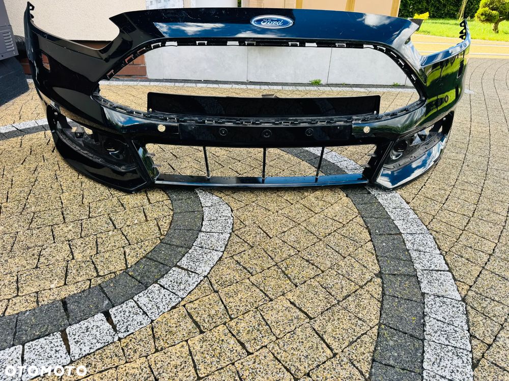 ZDERZAK FORD FOCUS MK3 LIFT ST LINE PRZÓD