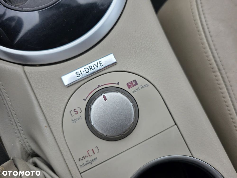 Subaru Legacy 3.0R Automatik Exclusive - 25