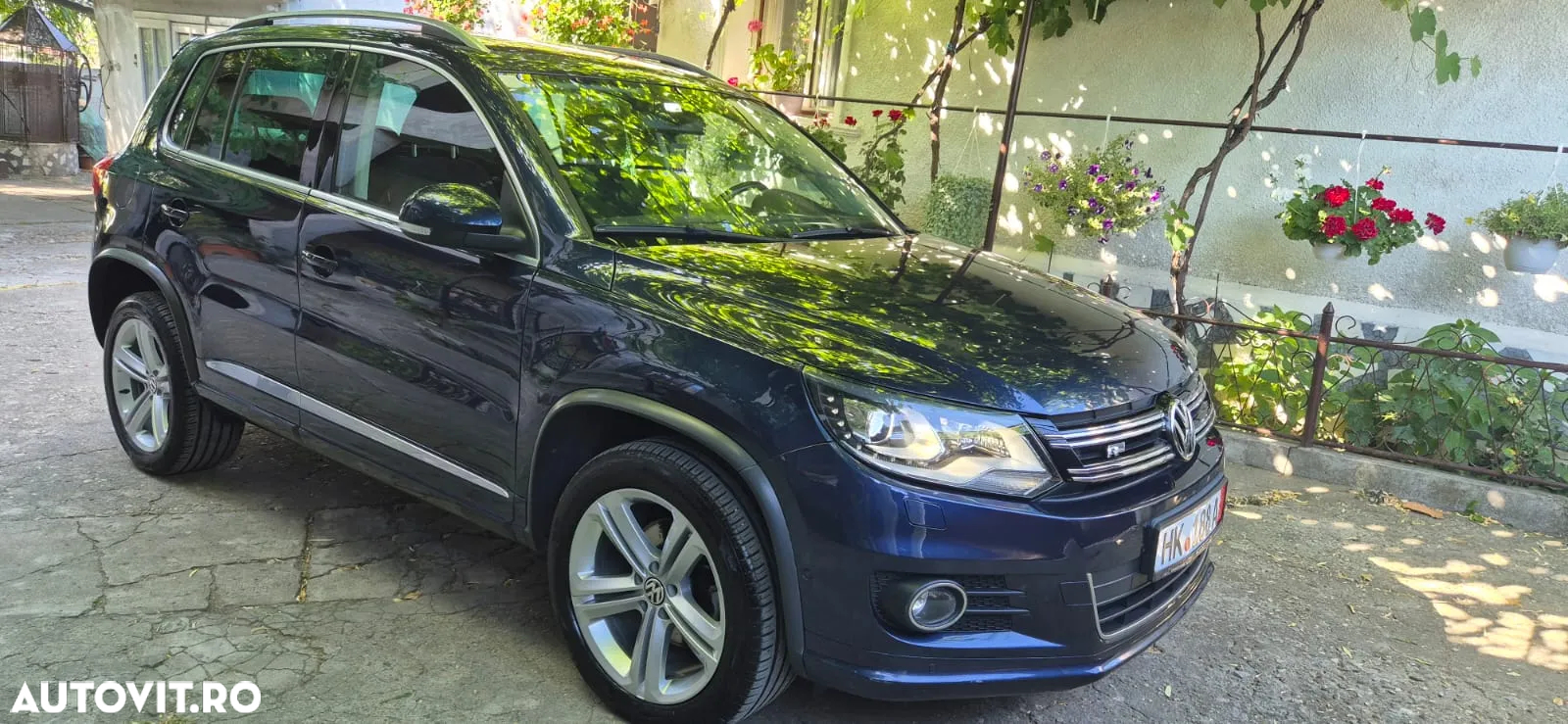 Volkswagen Tiguan - 27