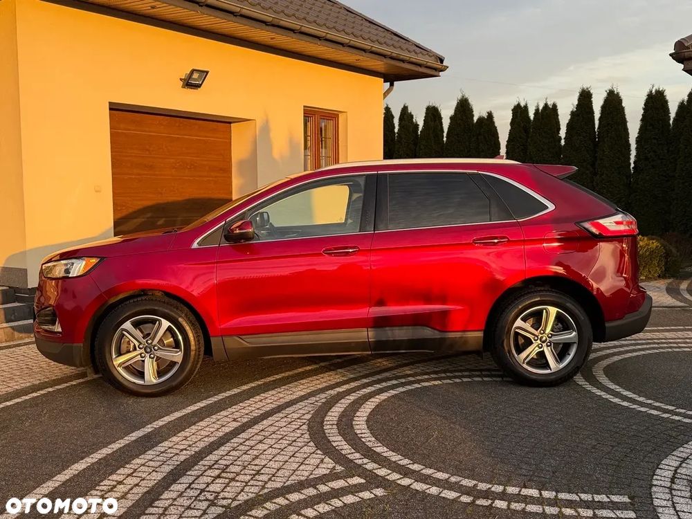 Ford Edge - 4