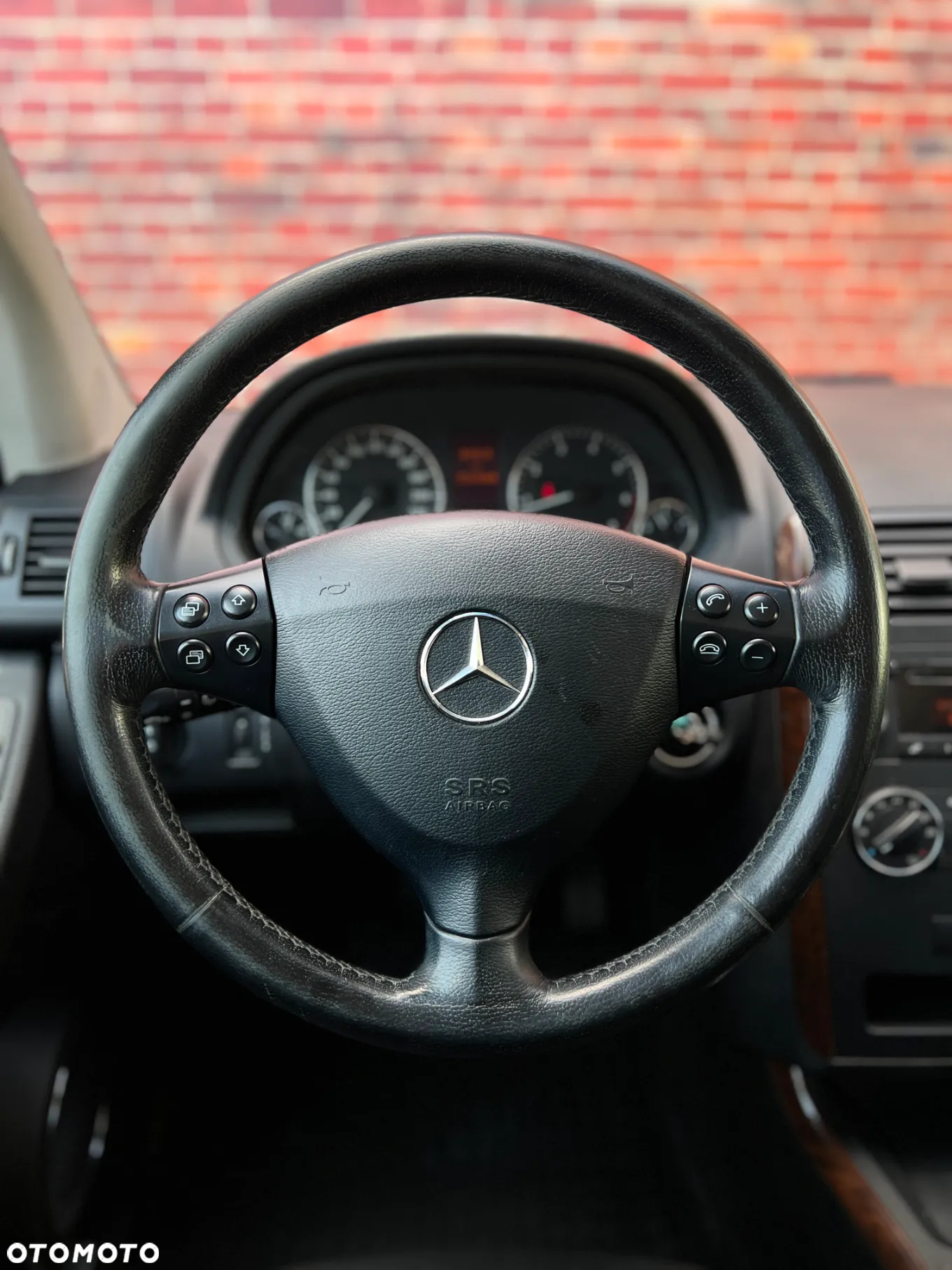 Mercedes-Benz Klasa A - 32