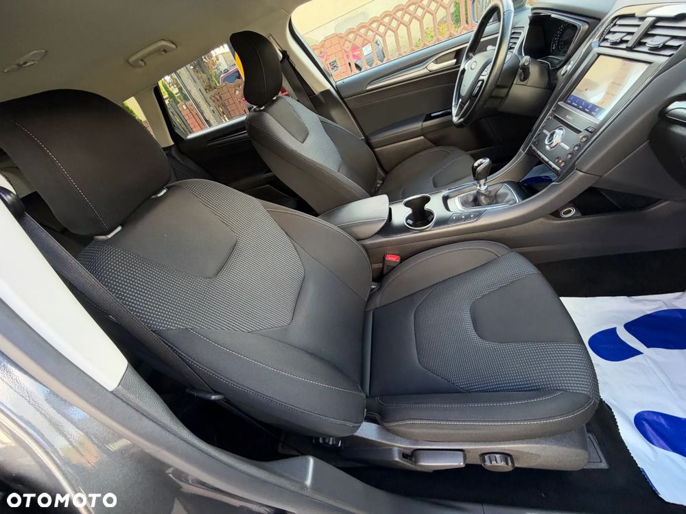 Ford Mondeo 2.0 EcoBlue Titanium - 12