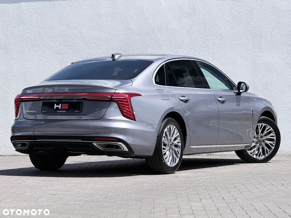 Hongqi H5 2.0T Deluxe - 24