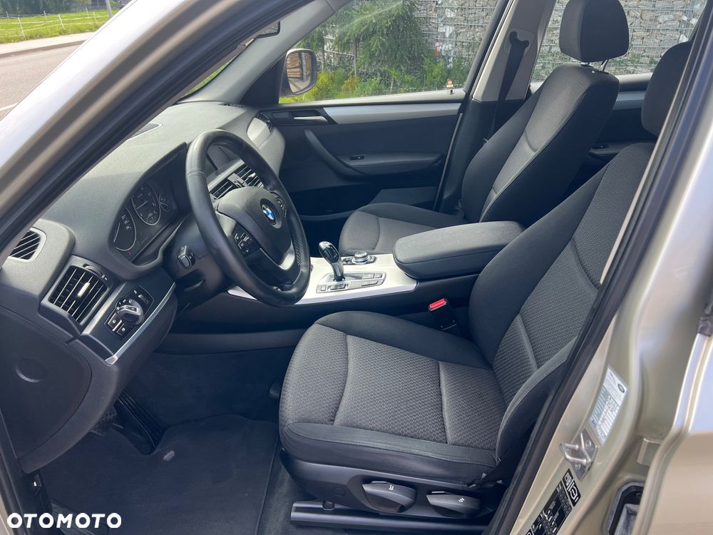 BMW X3 xDrive20d - 10