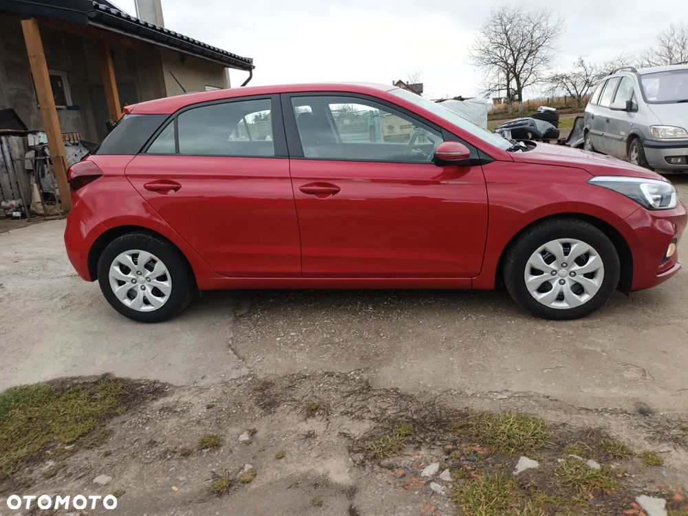 Hyundai i20 1.2 GO - 29