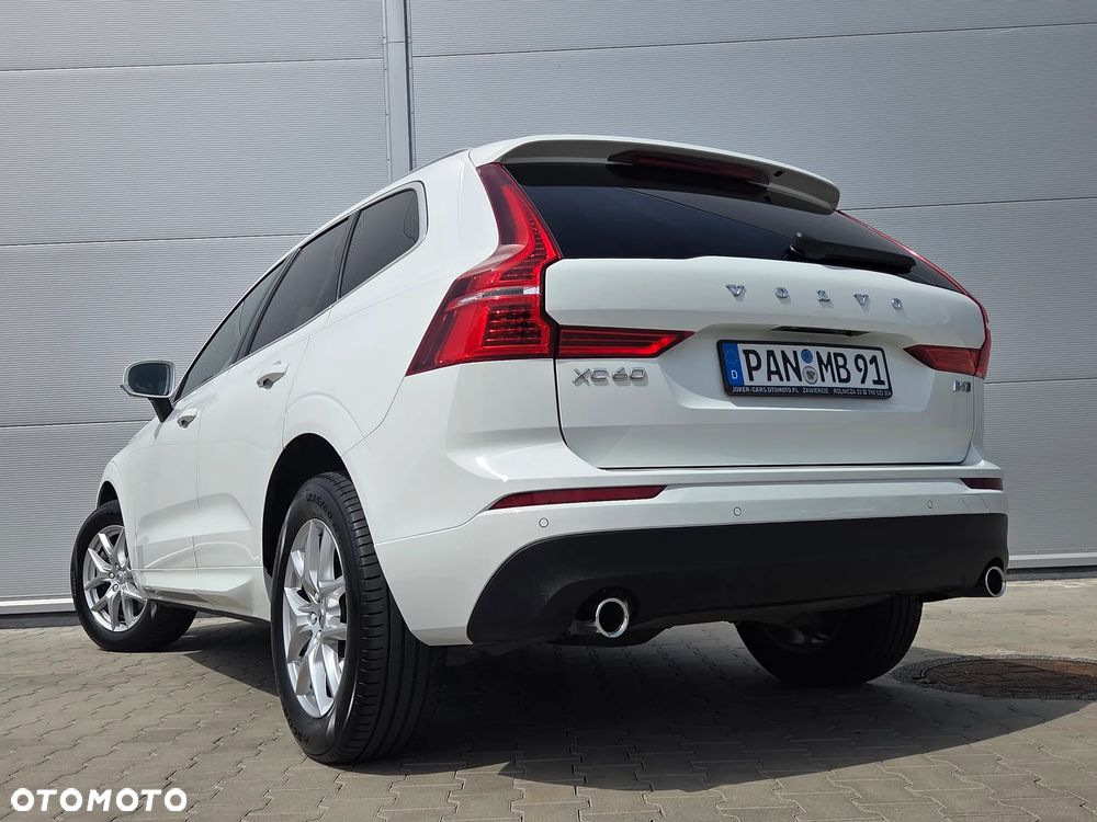 Volvo XC 60 B4 D AWD Geartronic Momentum - 19
