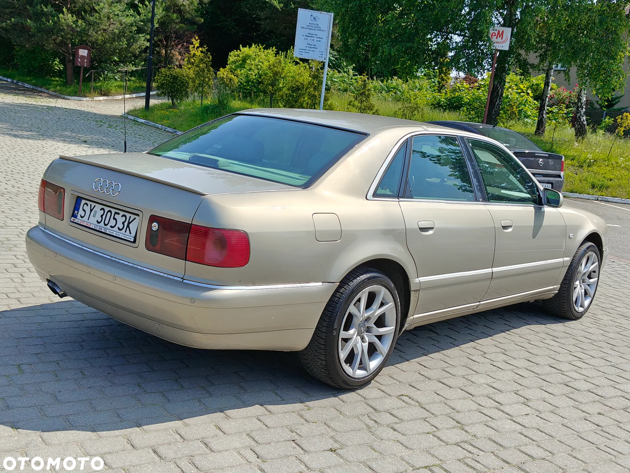 Audi A8 - 26