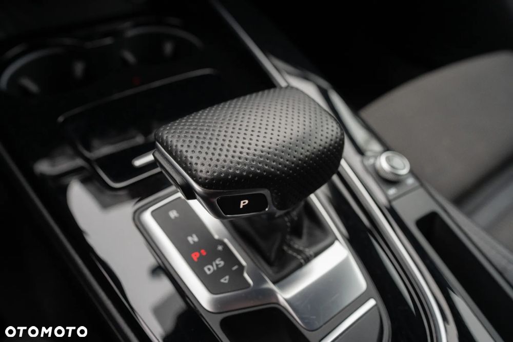 Audi A4 Avant 35 TDI S tronic advanced - 31