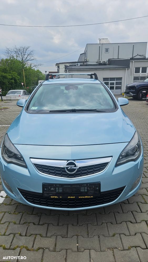 Opel Astra 1.4 Turbo - 2