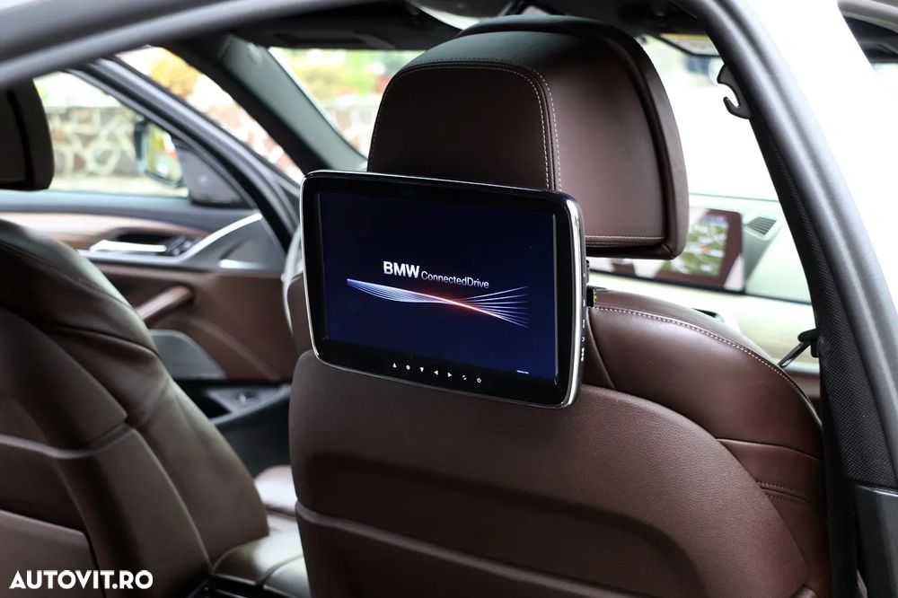 BMW Seria 5 520d AT - 26
