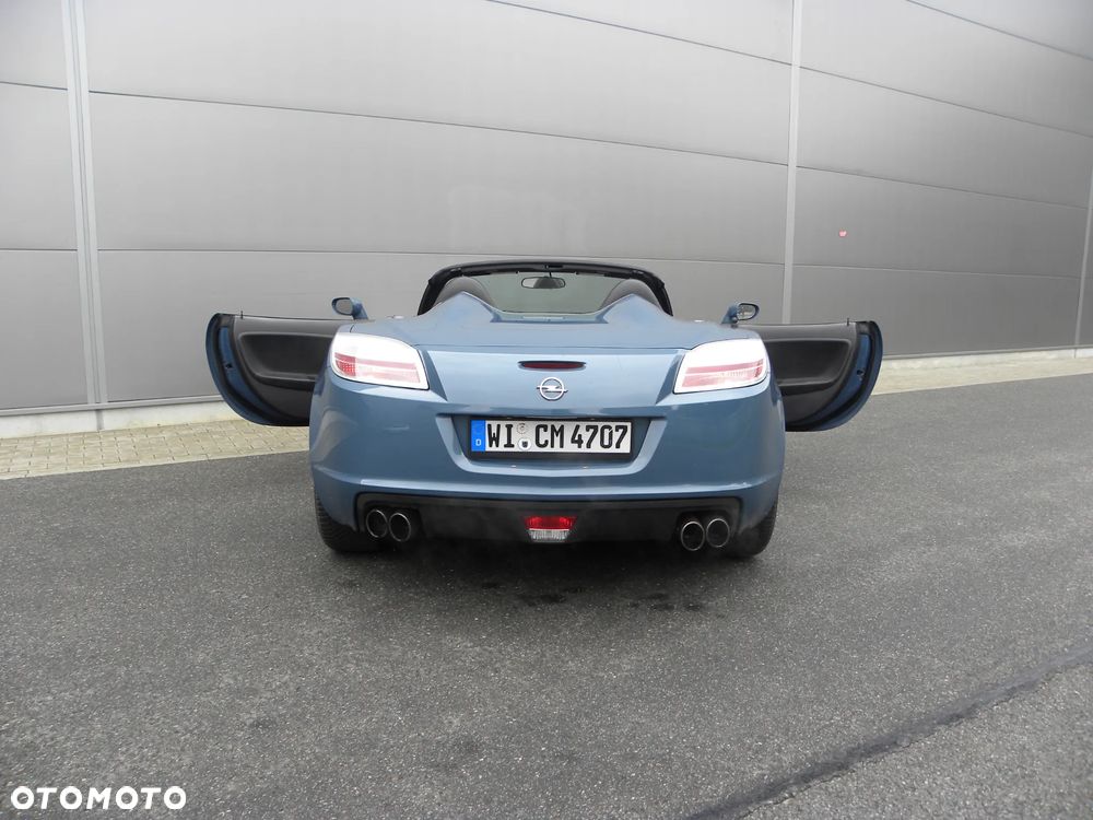 Opel GT 2.0 Turbo - 8